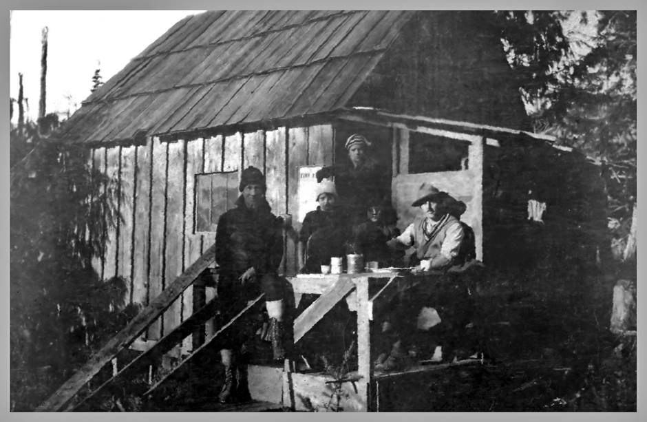 Pollough Pogue's Cabin at the Nasmyth Mill Site  - 1924